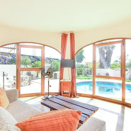 Villa Con Piscina Privada - Benicolada *